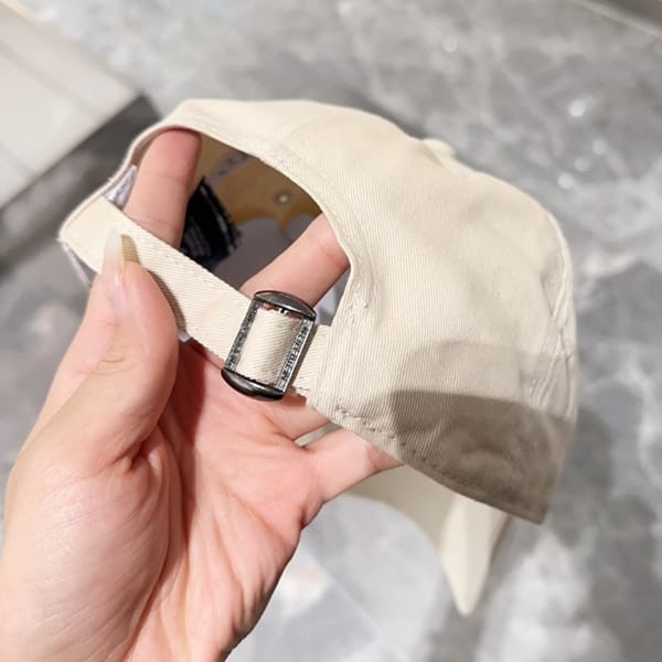 最新でオシャレサンローラン コピー★CASQUETTEベースボールキャップ 3色 Sai52129